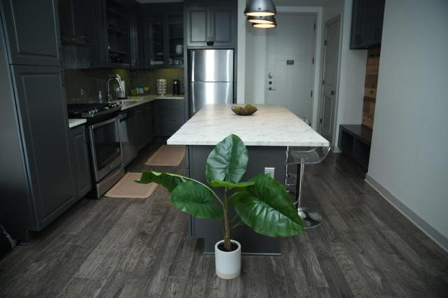 Downtown Dallas Apt With View Walking Distance To Aac With Free Parking Pool Wifi Dış mekan fotoğraf
