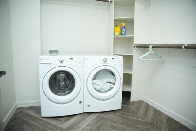Downtown Dallas Apt With View Walking Distance To Aac With Free Parking Pool Wifi Dış mekan fotoğraf